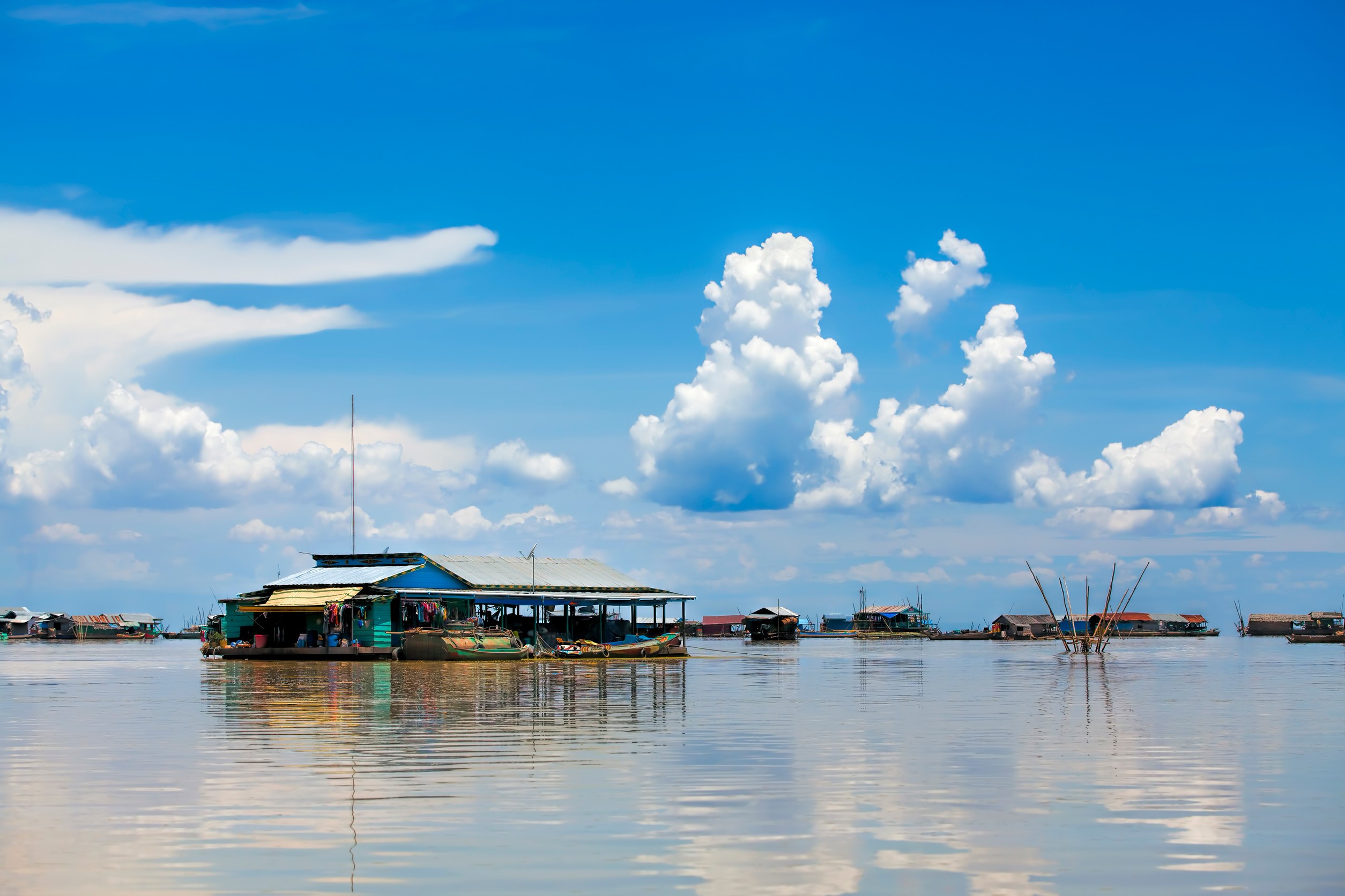 Floating village houses on Tonle Sap Lake